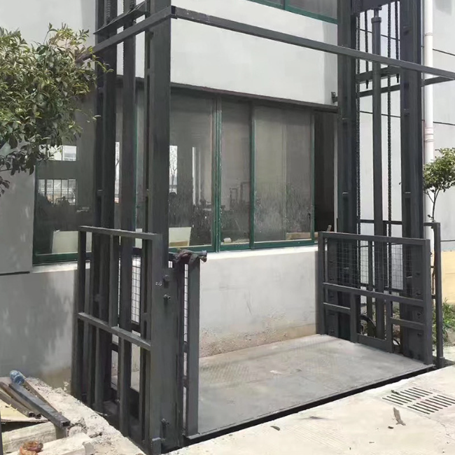 西盟5吨室外升降货梯
